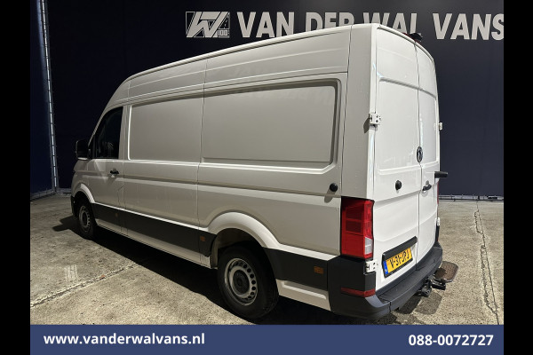 Volkswagen Crafter 2.0 TDI 140pk L3H3 L2H2 Euro6 Airco | 3000kg Trekhaak | Camera | Leder stuurwiel adaptieve cruisecontrol, stuurwielverwarming, chauffeursstoel, apple carplay, android auto