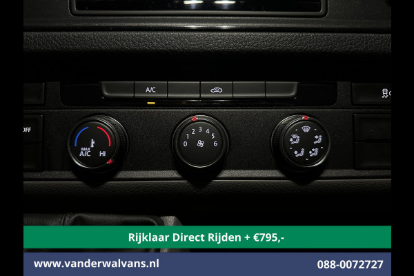 Volkswagen Crafter 2.0 TDI 140pk L3H3 L2H2 Euro6 *Rijklaar Direct Rijden* Airco | Navigatie | Apple Carplay | Android Auto | Cruisecontrol Bijrijdersbank, 3000kg trekvermogen, zilver