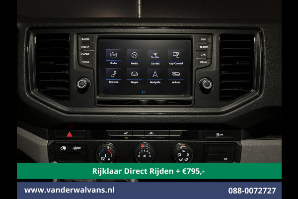 Volkswagen Crafter 2.0 TDI 140pk L3H3 L2H2 Euro6 *Rijklaar Direct Rijden* Airco | Navigatie | Apple Carplay | Android Auto | Cruisecontrol Bijrijdersbank, 3000kg trekvermogen, zilver
