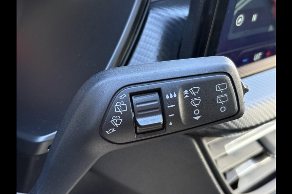 Ford Kuga 2.5 FHEV ST-Line X 190pk | Driver Assistance Pack | Technology Pack | Winterpack | Panoramadak | All Weather banden | Geen stekker nodig