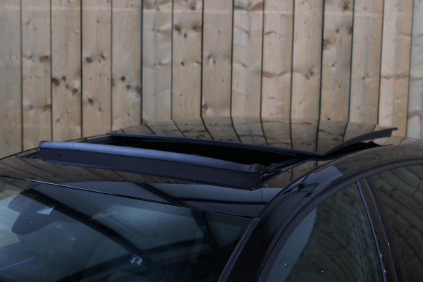 Volkswagen Golf 2.0 TSI 4Motion R *Pano*Dynaudio*Keyless*1e eigenaar*