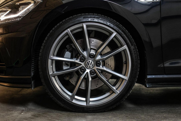 Volkswagen Golf 2.0 TSI 4Motion R *Pano*Dynaudio*Keyless*1e eigenaar*