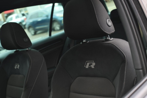 Volkswagen Golf 2.0 TSI 4Motion R *Pano*Dynaudio*Keyless*1e eigenaar*