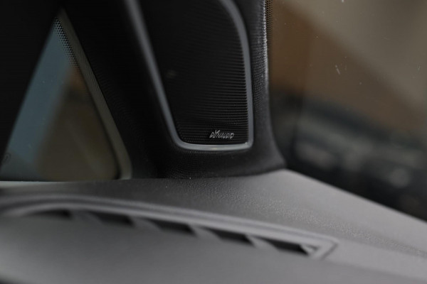 Volkswagen Golf 2.0 TSI 4Motion R *Pano*Dynaudio*Keyless*1e eigenaar*