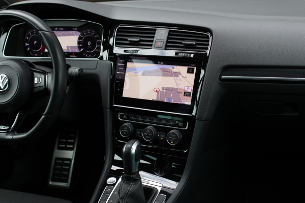 Volkswagen Golf 2.0 TSI 4Motion R *Pano*Dynaudio*Keyless*1e eigenaar*