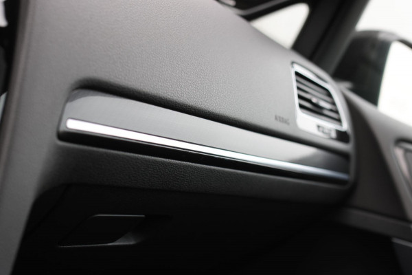 Volkswagen Golf 2.0 TSI 4Motion R *Pano*Dynaudio*Keyless*1e eigenaar*