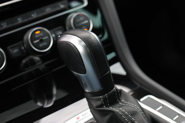 Volkswagen Golf 2.0 TSI 4Motion R *Pano*Dynaudio*Keyless*1e eigenaar*