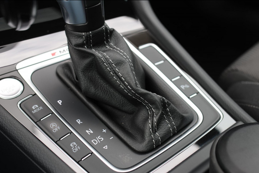 Volkswagen Golf 2.0 TSI 4Motion R *Pano*Dynaudio*Keyless*1e eigenaar*