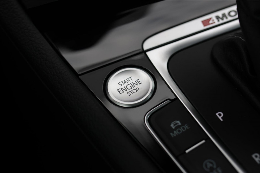 Volkswagen Golf 2.0 TSI 4Motion R *Pano*Dynaudio*Keyless*1e eigenaar*