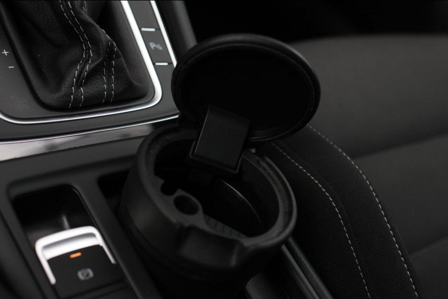 Volkswagen Golf 2.0 TSI 4Motion R *Pano*Dynaudio*Keyless*1e eigenaar*