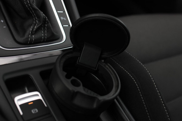 Volkswagen Golf 2.0 TSI 4Motion R *Pano*Dynaudio*Keyless*1e eigenaar*