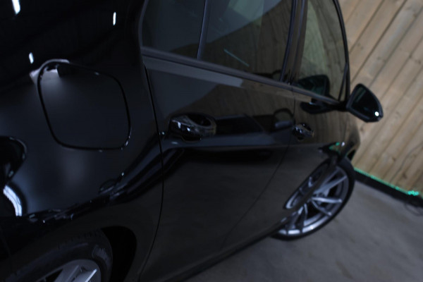 Volkswagen Golf 2.0 TSI 4Motion R *Pano*Dynaudio*Keyless*1e eigenaar*