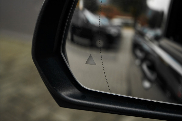 Mercedes-Benz Vito 116 CDI L3 Pro Black Pack Luxe 19" BPM Vrij MultiBeam LED Distronic Navi Dubbele Schuifdeur Mercedes-Benz Vito 116 CDI L3 Pro Black Pack Luxe 19" BPM Vrij MultiBeam LED Distronic Navi Dubbele Schuifdeur