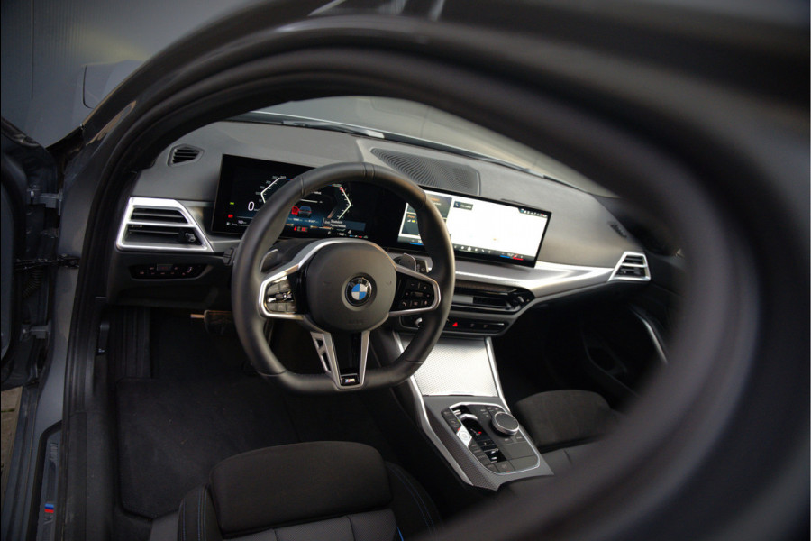 BMW 3 Serie Touring 330i xDrive High Excecutive M Sport | M Performance | Stoelverwarming | Camera | Navigatie | Parkeersensoren | Apple Carplay | Keyless | HIFI | Adaptive Cruise Control | DAB | LED | BTW | Fabrieksgarantie