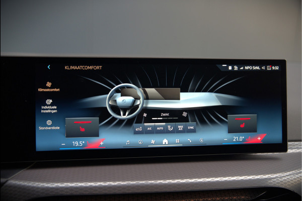 BMW 3 Serie Touring 330i xDrive High Excecutive M Sport | M Performance | Stoelverwarming | Camera | Navigatie | Parkeersensoren | Apple Carplay | Keyless | HIFI | Adaptive Cruise Control | DAB | LED | BTW | Fabrieksgarantie