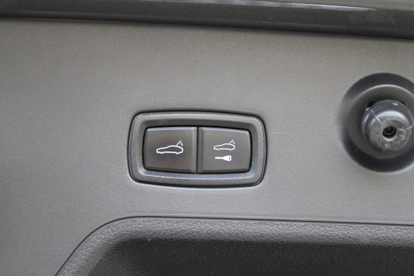 Porsche Panamera Sport Turismo 4.0 Turbo S E-Hybrid | NAP | FRONT XPEL | KERAMISCH | PANO | 360 | CARBON | MEMORY | Porsche Panamera Sport Turismo 4.0 Turbo S E-Hybrid | NAP | FRONT XPEL | KERAMISCH | PANO | 360 | CARBON | MEMORY |