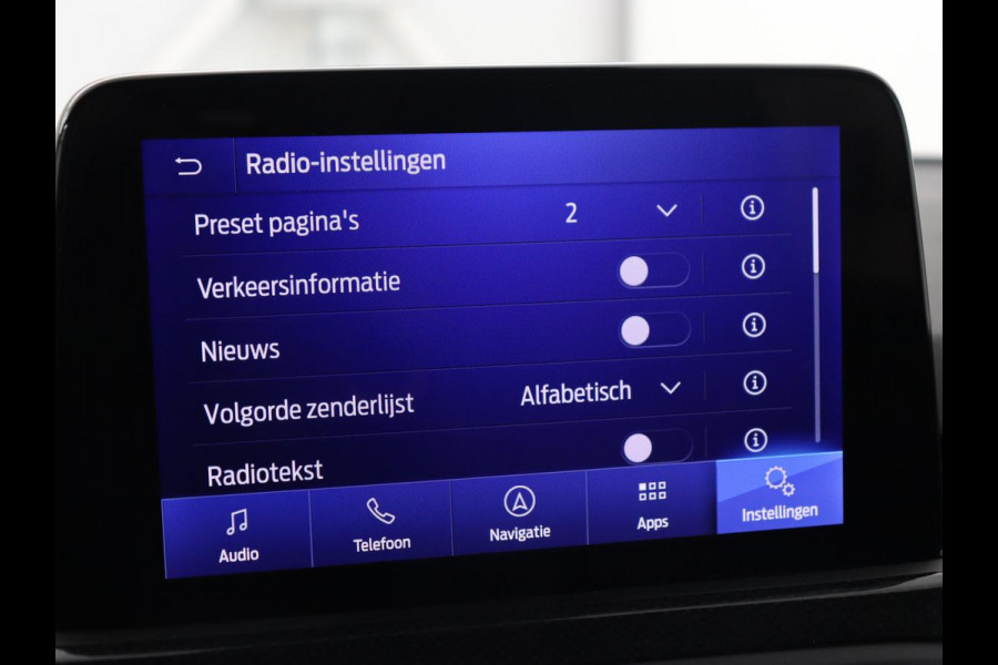 Ford Focus 1.0 EcoBoost Hybrid ST Line | Panoramadak | Adaptive cruise | Camera | B&O Sound | Carplay | Navigatie | Keyless | Full LED