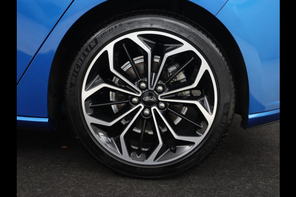 Ford Focus 1.0 EcoBoost Hybrid ST Line | Panoramadak | Adaptive cruise | Camera | B&O Sound | Carplay | Navigatie | Keyless | Full LED