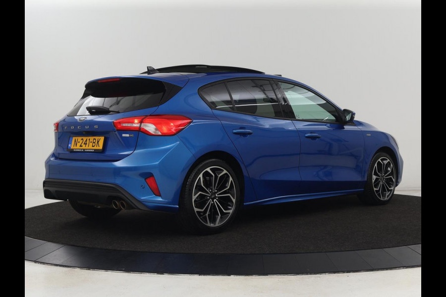 Ford Focus 1.0 EcoBoost Hybrid ST Line | Panoramadak | Adaptive cruise | Camera | B&O Sound | Carplay | Navigatie | Keyless | Full LED