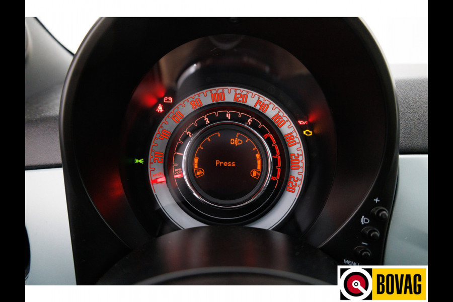 Fiat 500 1.0 Hybrid Dolcevita | Panoramdak | Airco | Cruise | Apple carplay / Android auto | PDC achter