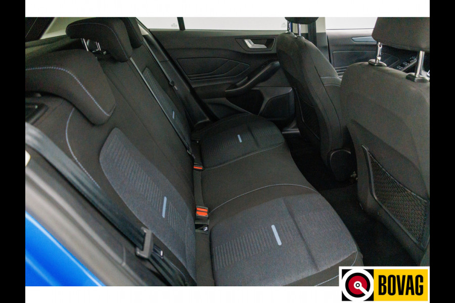 Ford Focus 1.0 EcoBoost 155 PK Hybrid Active Style | Stoel-, stuur-, & voorruitverwarming | Navigatie | Adap. cruise, PDC V+A, Camera, App.connect Ford Focus 1.0 EcoBoost 155 PK Hybrid Active Style | Stoel-, stuur-, & voorruitverwarming | Navigatie | Adap. cruise, PDC V+A, Camera, App.connect
