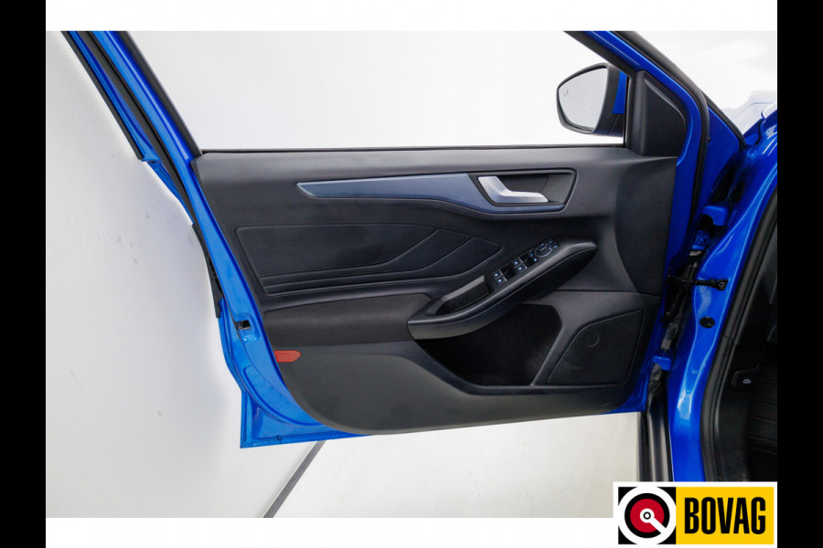 Ford Focus 1.0 EcoBoost 155 PK Hybrid Active Style | Stoel-, stuur-, & voorruitverwarming | Navigatie | Adap. cruise, PDC V+A, Camera, App.connect Ford Focus 1.0 EcoBoost 155 PK Hybrid Active Style | Stoel-, stuur-, & voorruitverwarming | Navigatie | Adap. cruise, PDC V+A, Camera, App.connect