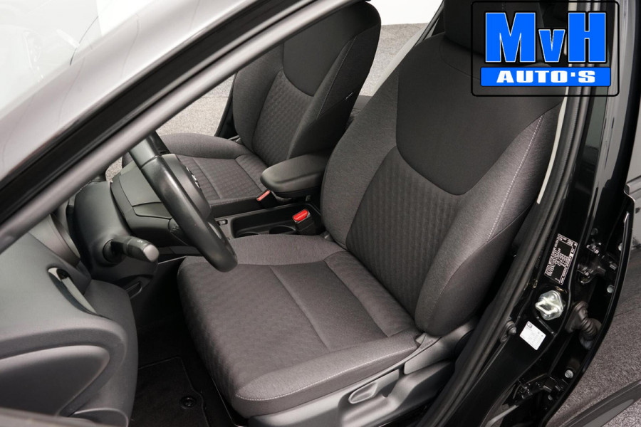 Toyota Yaris 1.5 Hybrid Business Plus|CAMERA|LED|CARPLAY|ACC Toyota Yaris 1.5 Hybrid Business Plus|CAMERA|LED|CARPLAY|ACC