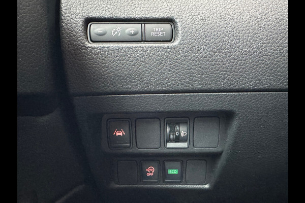 Nissan QASHQAI 1.3 DIG-T Tekna Aut Leer Navi Camera Carplay Pano Nissan QASHQAI 1.3 DIG-T Tekna Aut Leer Navi Camera Carplay Pano