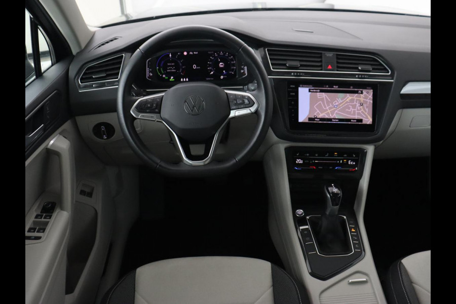 Volkswagen Tiguan 1.4 TSI eHybrid Style | Trekhaak | Stoelverwarming | 360 Camera | Adaptive cruise | Carplay | Park Assist | Achterbankverwarming | Virtual Cockpit | PHEV | Plug In Volkswagen Tiguan 1.4 TSI eHybrid Style | Trekhaak | Stoelverwarming | 360 Camera | Adaptive cruise | Carplay | Park Assist | Achterbankverwarming | Virtual Cockpit | PHEV | Plug In