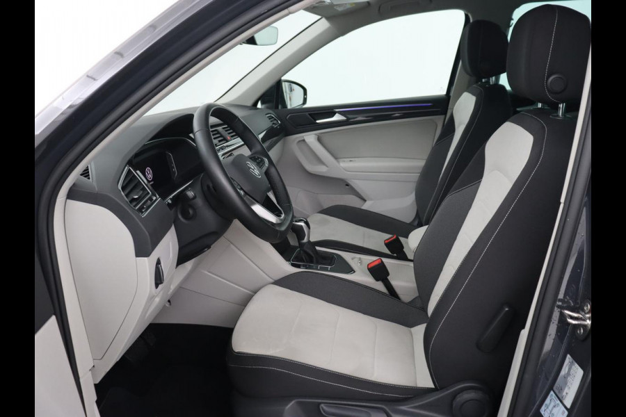 Volkswagen Tiguan 1.4 TSI eHybrid Style | Trekhaak | Stoelverwarming | 360 Camera | Adaptive cruise | Carplay | Park Assist | Achterbankverwarming | Virtual Cockpit | PHEV | Plug In Volkswagen Tiguan 1.4 TSI eHybrid Style | Trekhaak | Stoelverwarming | 360 Camera | Adaptive cruise | Carplay | Park Assist | Achterbankverwarming | Virtual Cockpit | PHEV | Plug In