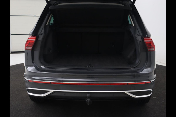 Volkswagen Tiguan 1.4 TSI eHybrid Style | Trekhaak | Stoelverwarming | 360 Camera | Adaptive cruise | Carplay | Park Assist | Achterbankverwarming | Virtual Cockpit | PHEV | Plug In Volkswagen Tiguan 1.4 TSI eHybrid Style | Trekhaak | Stoelverwarming | 360 Camera | Adaptive cruise | Carplay | Park Assist | Achterbankverwarming | Virtual Cockpit | PHEV | Plug In