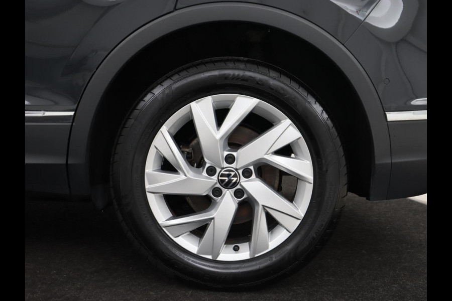 Volkswagen Tiguan 1.4 TSI eHybrid Style | Trekhaak | Stoelverwarming | 360 Camera | Adaptive cruise | Carplay | Park Assist | Achterbankverwarming | Virtual Cockpit | PHEV | Plug In Volkswagen Tiguan 1.4 TSI eHybrid Style | Trekhaak | Stoelverwarming | 360 Camera | Adaptive cruise | Carplay | Park Assist | Achterbankverwarming | Virtual Cockpit | PHEV | Plug In