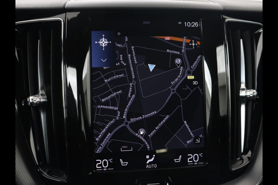 Volvo XC60 2.0 Recharge T8 AWD R-Design | Panoramadak | Trekhaak | Adaptive cruise | Stoelverwarming | Carplay | Harman/Kardon | Navigatie | Memory | Sportstoelen | Achterbankverwarming | PHEV | Plug In