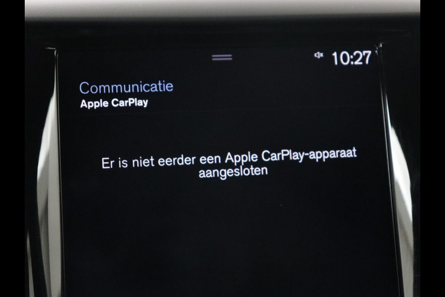 Volvo XC60 2.0 Recharge T8 AWD R-Design | Panoramadak | Trekhaak | Adaptive cruise | Stoelverwarming | Carplay | Harman/Kardon | Navigatie | Memory | Sportstoelen | Achterbankverwarming | PHEV | Plug In