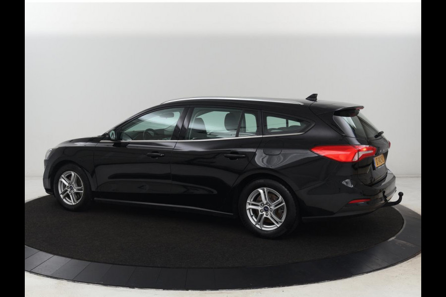 Ford Focus 1.0 EcoBoost Trend Edition | Trekhaak | Carplay | Navigatie | Parkeerhulp | Cruise control | Airco | Bluetooth Ford Focus 1.0 EcoBoost Trend Edition | Trekhaak | Carplay | Navigatie | Parkeerhulp | Cruise control | Airco | Bluetooth