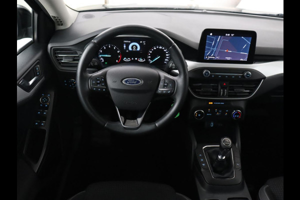 Ford Focus 1.0 EcoBoost Trend Edition | Trekhaak | Carplay | Navigatie | Parkeerhulp | Cruise control | Airco | Bluetooth Ford Focus 1.0 EcoBoost Trend Edition | Trekhaak | Carplay | Navigatie | Parkeerhulp | Cruise control | Airco | Bluetooth
