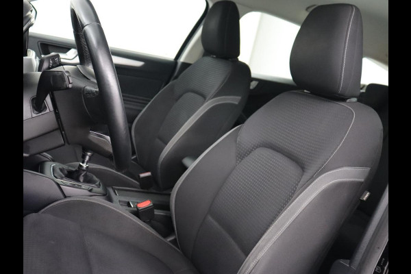 Ford Focus 1.0 EcoBoost Trend Edition | Trekhaak | Carplay | Navigatie | Parkeerhulp | Cruise control | Airco | Bluetooth Ford Focus 1.0 EcoBoost Trend Edition | Trekhaak | Carplay | Navigatie | Parkeerhulp | Cruise control | Airco | Bluetooth