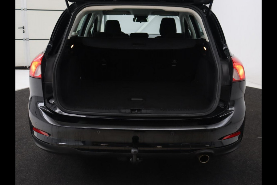 Ford Focus 1.0 EcoBoost Trend Edition | Trekhaak | Carplay | Navigatie | Parkeerhulp | Cruise control | Airco | Bluetooth Ford Focus 1.0 EcoBoost Trend Edition | Trekhaak | Carplay | Navigatie | Parkeerhulp | Cruise control | Airco | Bluetooth