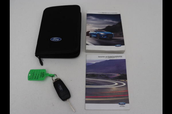 Ford Focus 1.0 EcoBoost Trend Edition | Trekhaak | Carplay | Navigatie | Parkeerhulp | Cruise control | Airco | Bluetooth Ford Focus 1.0 EcoBoost Trend Edition | Trekhaak | Carplay | Navigatie | Parkeerhulp | Cruise control | Airco | Bluetooth