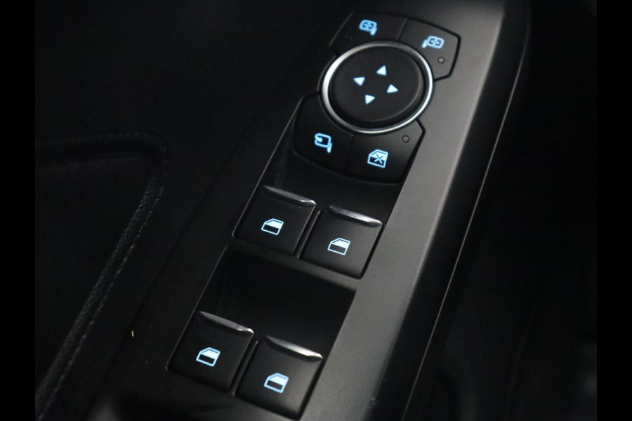 Ford Focus 1.0 EcoBoost Trend Edition | Trekhaak | Carplay | Navigatie | Parkeerhulp | Cruise control | Airco | Bluetooth Ford Focus 1.0 EcoBoost Trend Edition | Trekhaak | Carplay | Navigatie | Parkeerhulp | Cruise control | Airco | Bluetooth