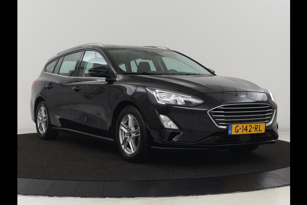 Ford Focus 1.0 EcoBoost Trend Edition | Trekhaak | Carplay | Navigatie | Parkeerhulp | Cruise control | Airco | Bluetooth Ford Focus 1.0 EcoBoost Trend Edition | Trekhaak | Carplay | Navigatie | Parkeerhulp | Cruise control | Airco | Bluetooth