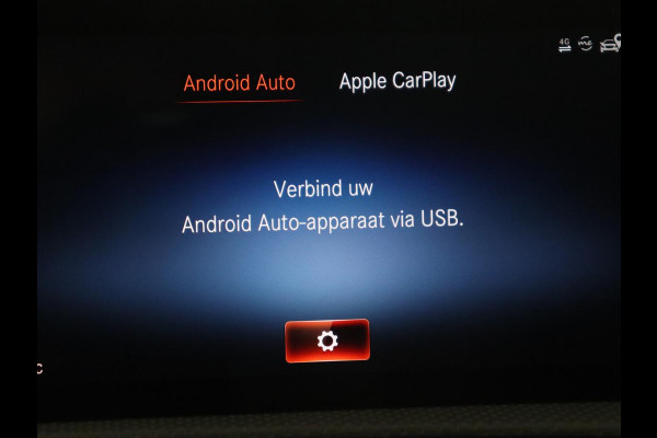 Mercedes-Benz A-Klasse 250e AMG | Panoramadak | 360 Camera | Burmester | Stoelverwarming | Adaptive cruise | Carplay | Sfeerverlichting | 19'' | Navigatie | Widescreen | Leder/Alcantara | PHEV | Plug In