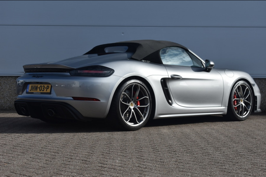 Porsche 718 Spyder 4.0 3.365 KM! FULL LED! PARKEERPAKKET!