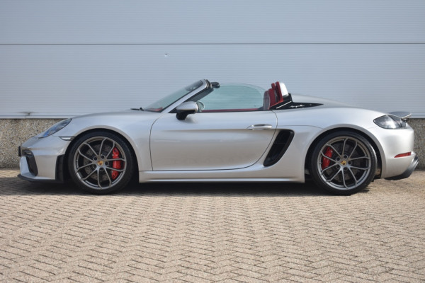 Porsche 718 Spyder 4.0 3.365 KM! FULL LED! PARKEERPAKKET!