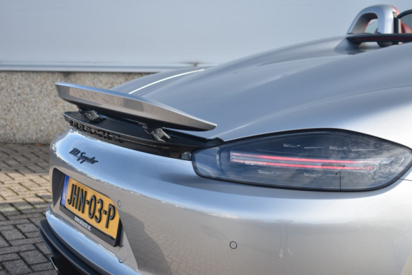 Porsche 718 Spyder 4.0 3.365 KM! FULL LED! PARKEERPAKKET!