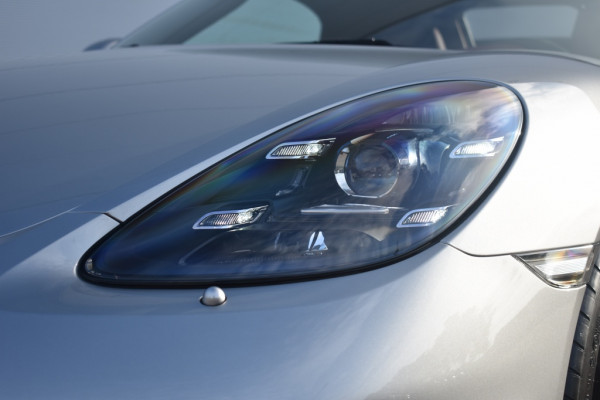 Porsche 718 Spyder 4.0 3.365 KM! FULL LED! PARKEERPAKKET!