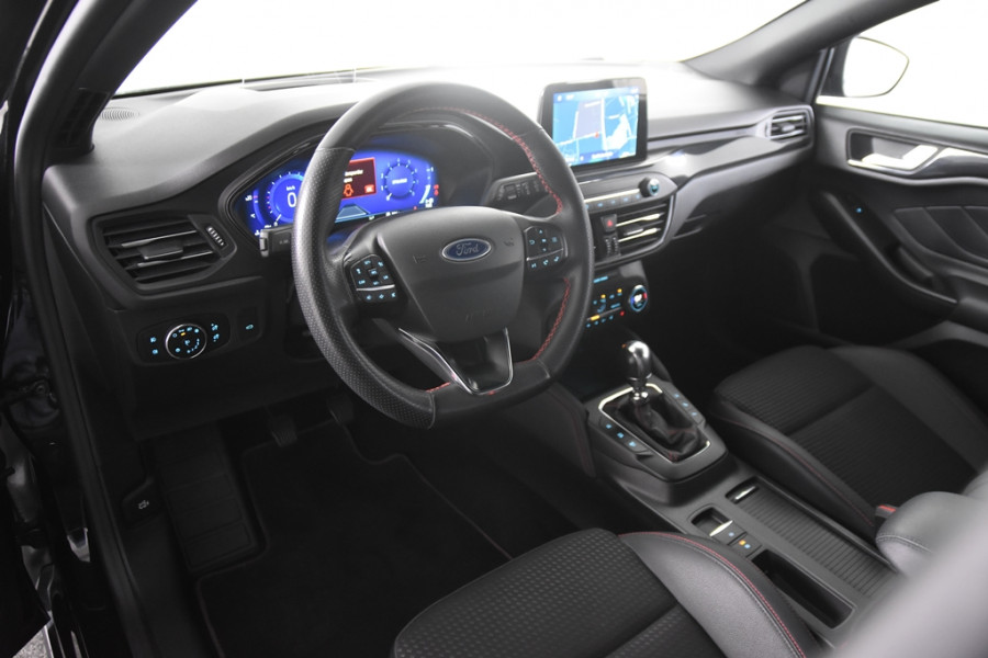 Ford FOCUS Wagon Hybrid ST Line X *1ste Eigenaar*Leer*Navigatie*Trekhaak* Ford FOCUS Wagon Hybrid ST Line X *1ste Eigenaar*Leer*Navigatie*Trekhaak*