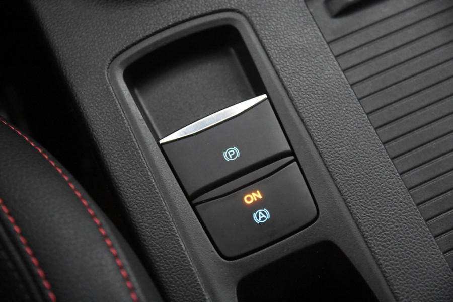 Ford FOCUS Wagon Hybrid ST Line X *1ste Eigenaar*Leer*Navigatie*Trekhaak* Ford FOCUS Wagon Hybrid ST Line X *1ste Eigenaar*Leer*Navigatie*Trekhaak*