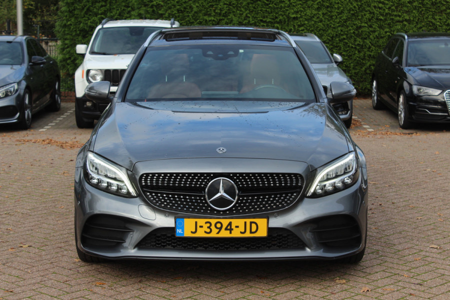 Mercedes-Benz C-Klasse Estate 180 Business Solution AMG / Panoramadak / Camera / Leder / Navigatie / 18'' / DAB / Stoelverwarming / Cruise Control
