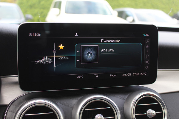 Mercedes-Benz C-Klasse Estate 180 Business Solution AMG / Panoramadak / Camera / Leder / Navigatie / 18'' / DAB / Stoelverwarming / Cruise Control